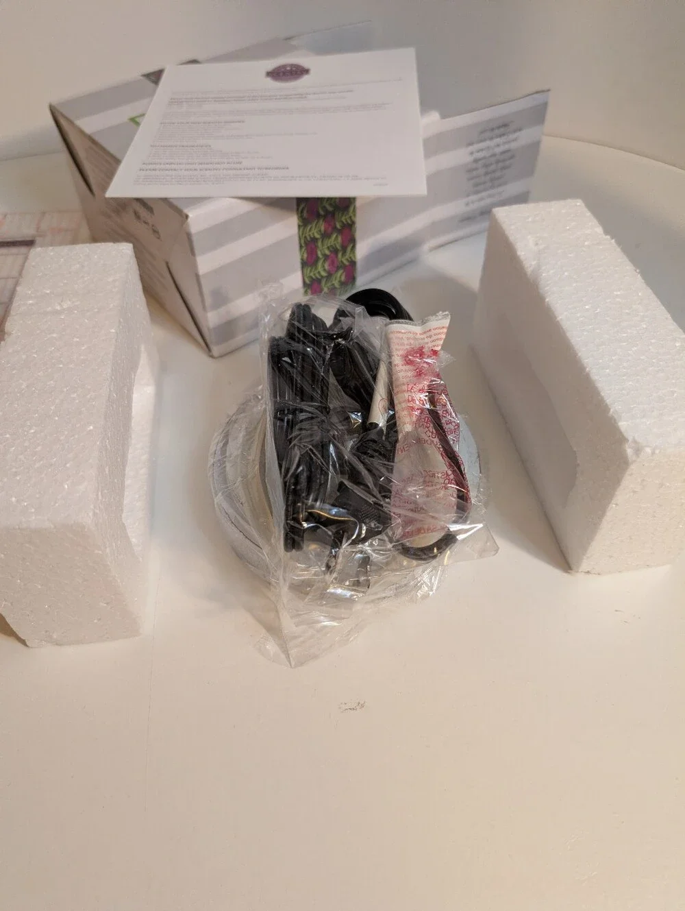 Scentsy Cement Base Narrow NIB
